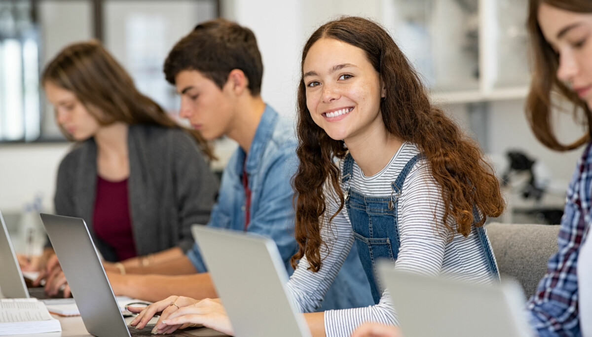 Efterskole dropper skriftlige afleveringer efter elevers brug af ChatGPT 